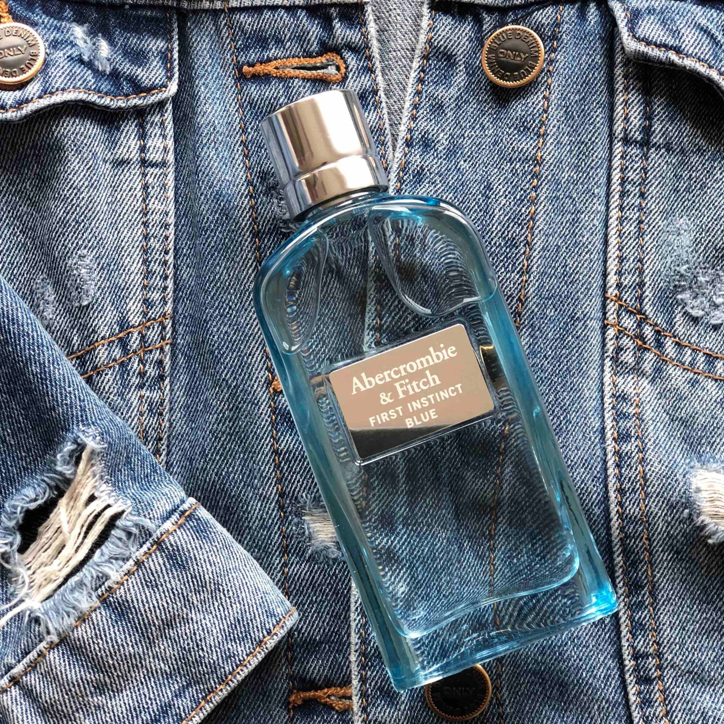 Abercrombie & Fitch First Instinct Blue EDP For Women - Image 5
