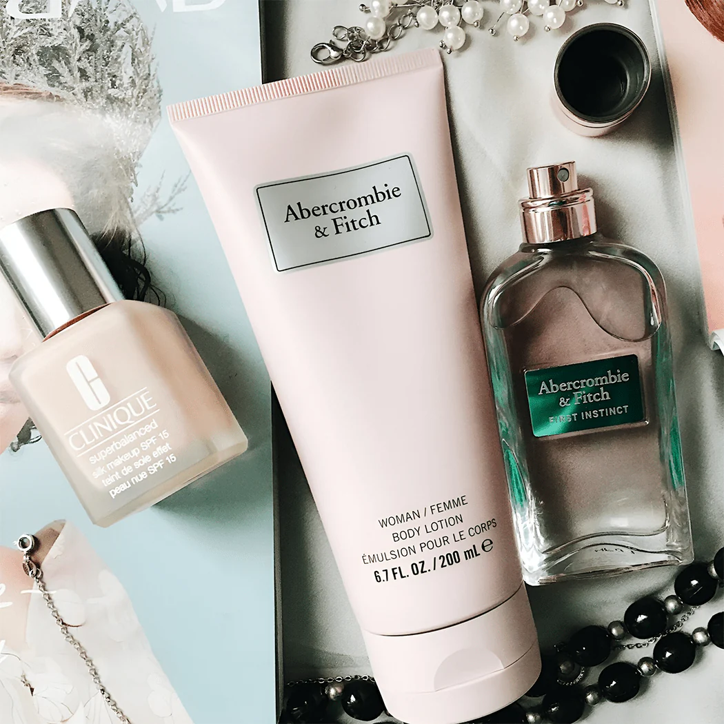 Abercrombie & Fitch First Instinct EDP Body Lotion Gift Set For Women - Image 3