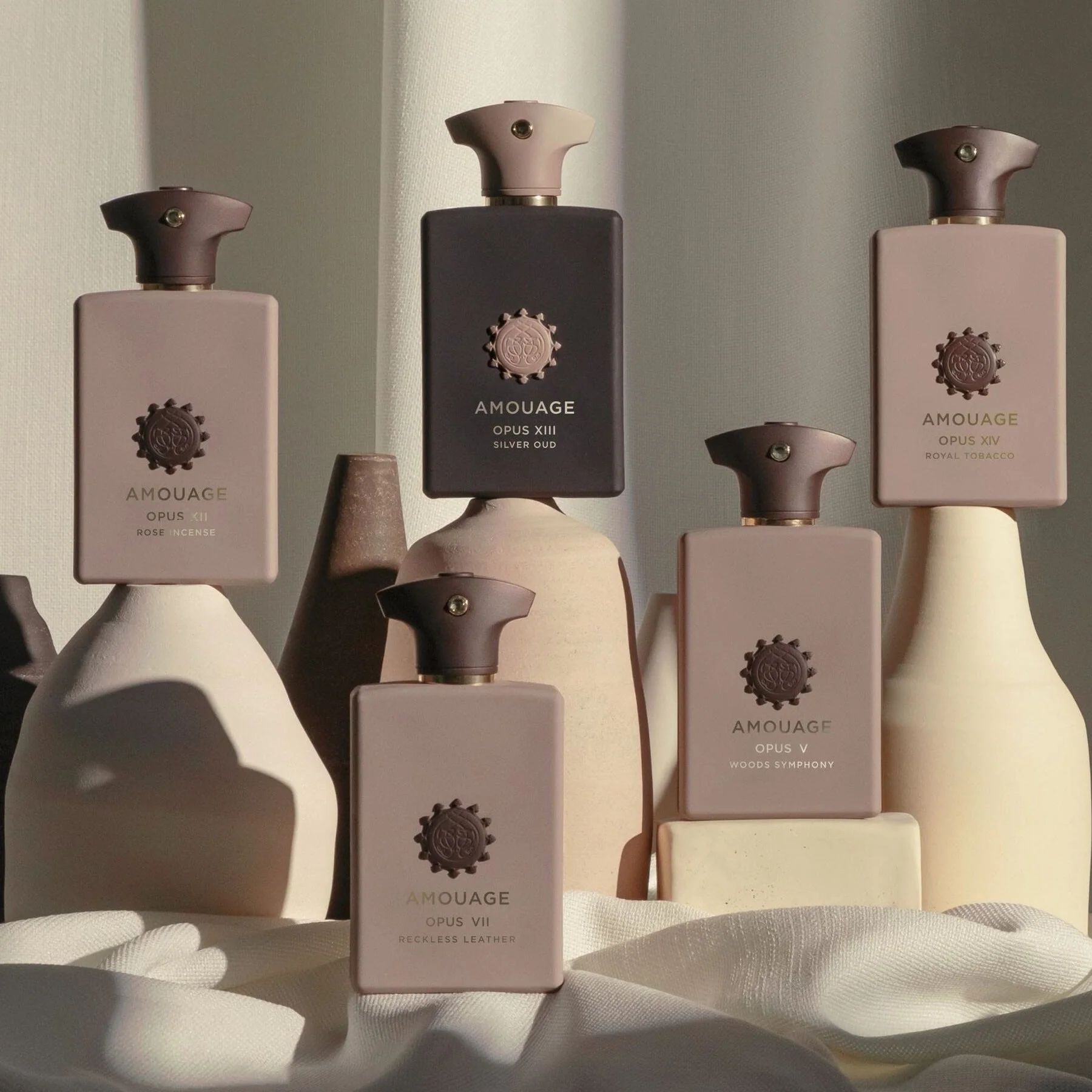 Amouage Library Collection Opus V Woods Symphony EDP - Image 2