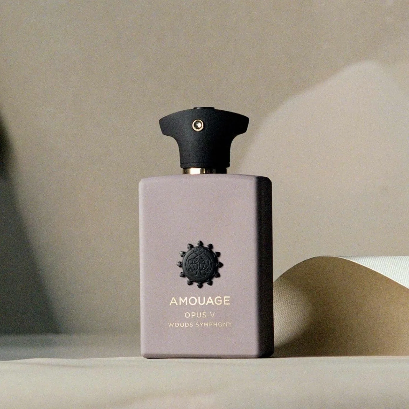 Amouage Library Collection Opus V Woods Symphony EDP - Image 3