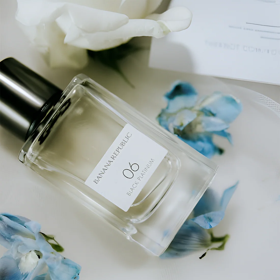 Banana Republic Black Platinum 06 EDP - Image 2