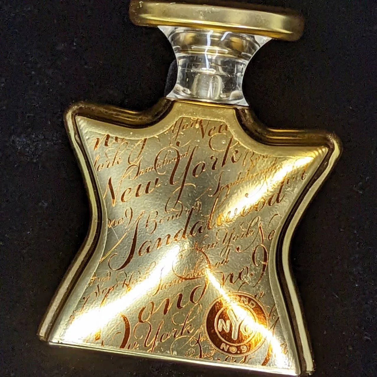 Bond No.9 New York Sandal Wood EDP - Image 3
