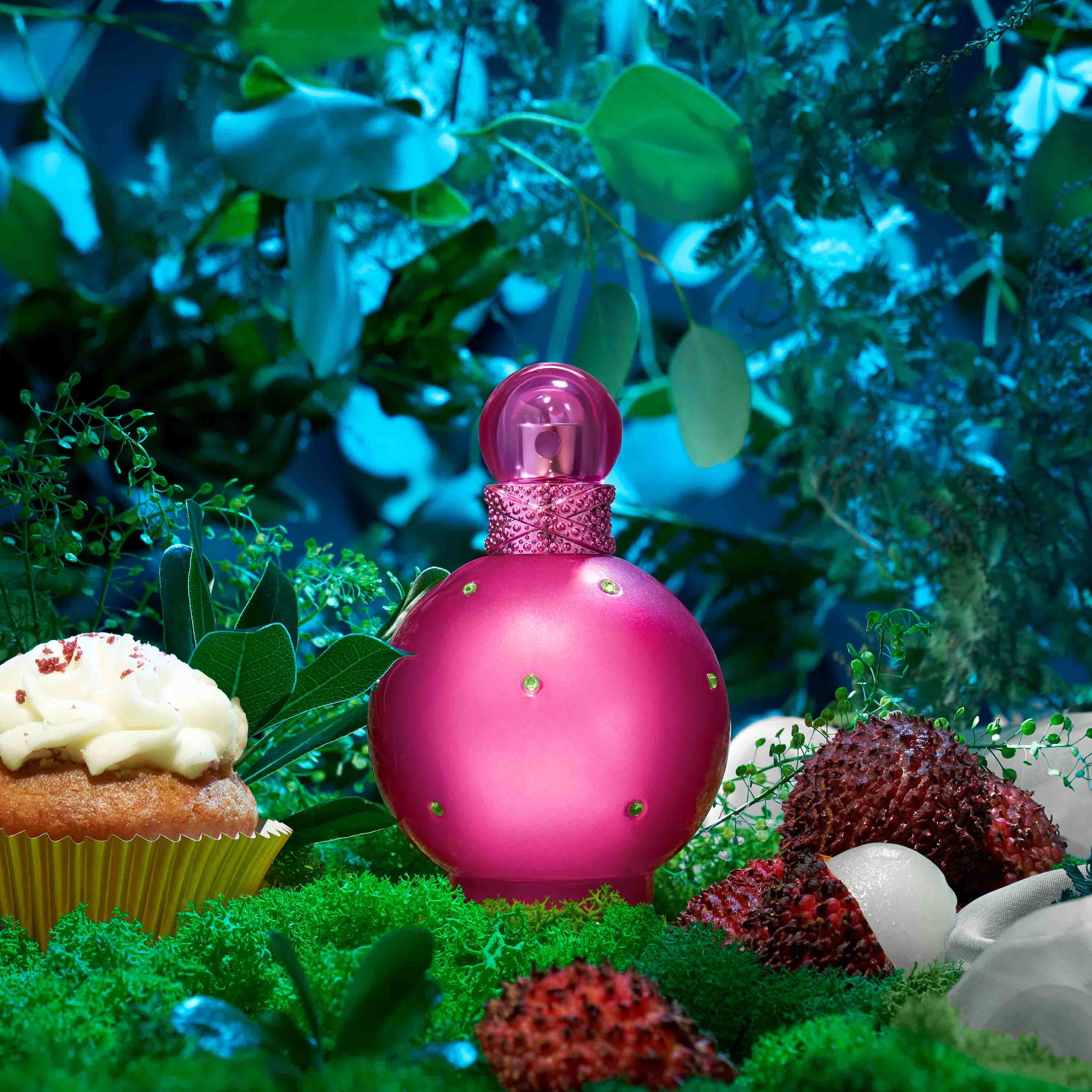 Britney Spears Fantasy EDP Body Souffle and Shower Gel Gift Set For Women - Image 2