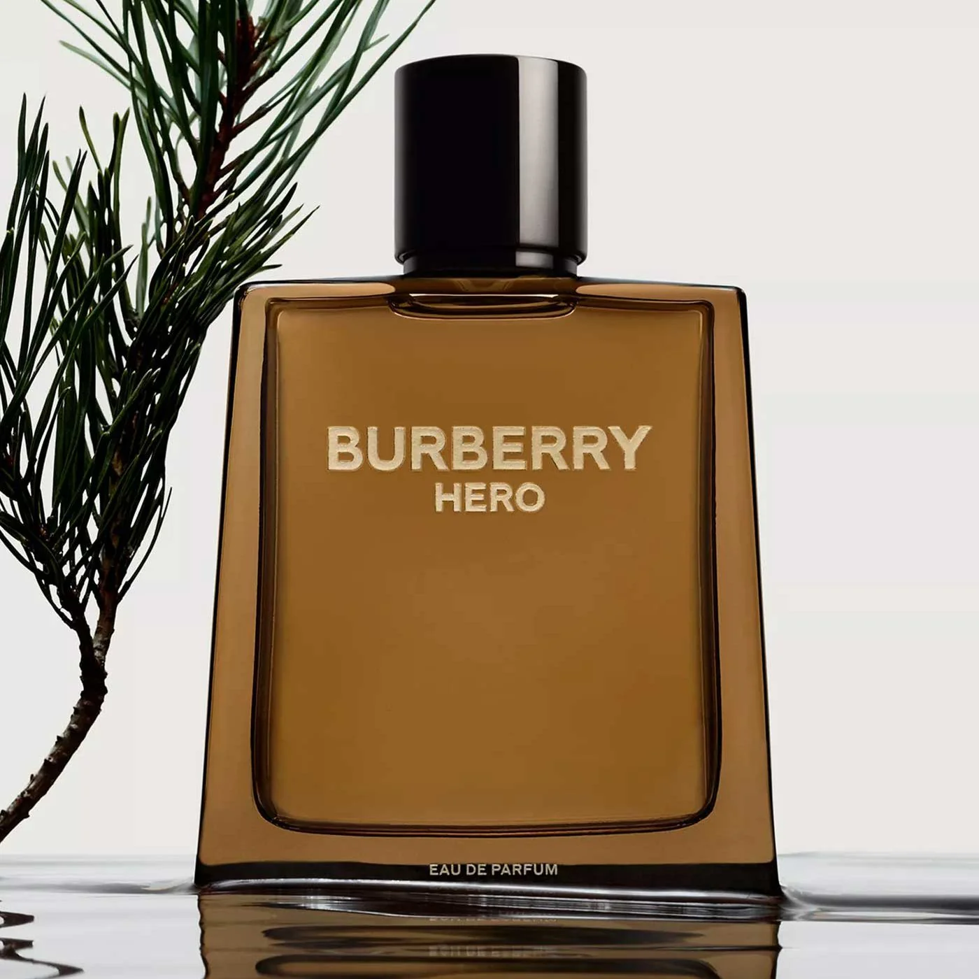 Burberry Hero EDP Gift Set For Men - Image 4