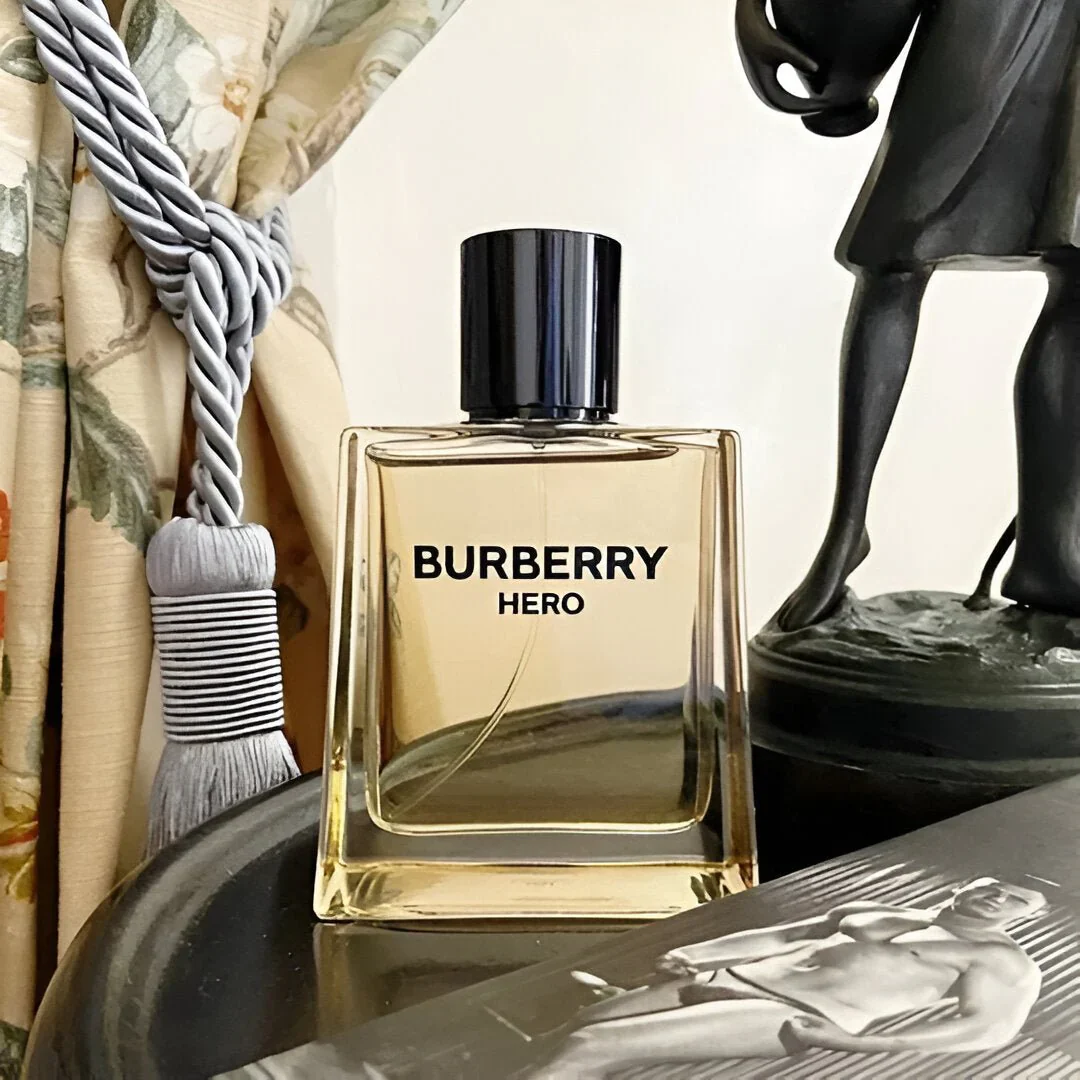 Burberry Hero EDT For Men Travel Gift Set - Image 4