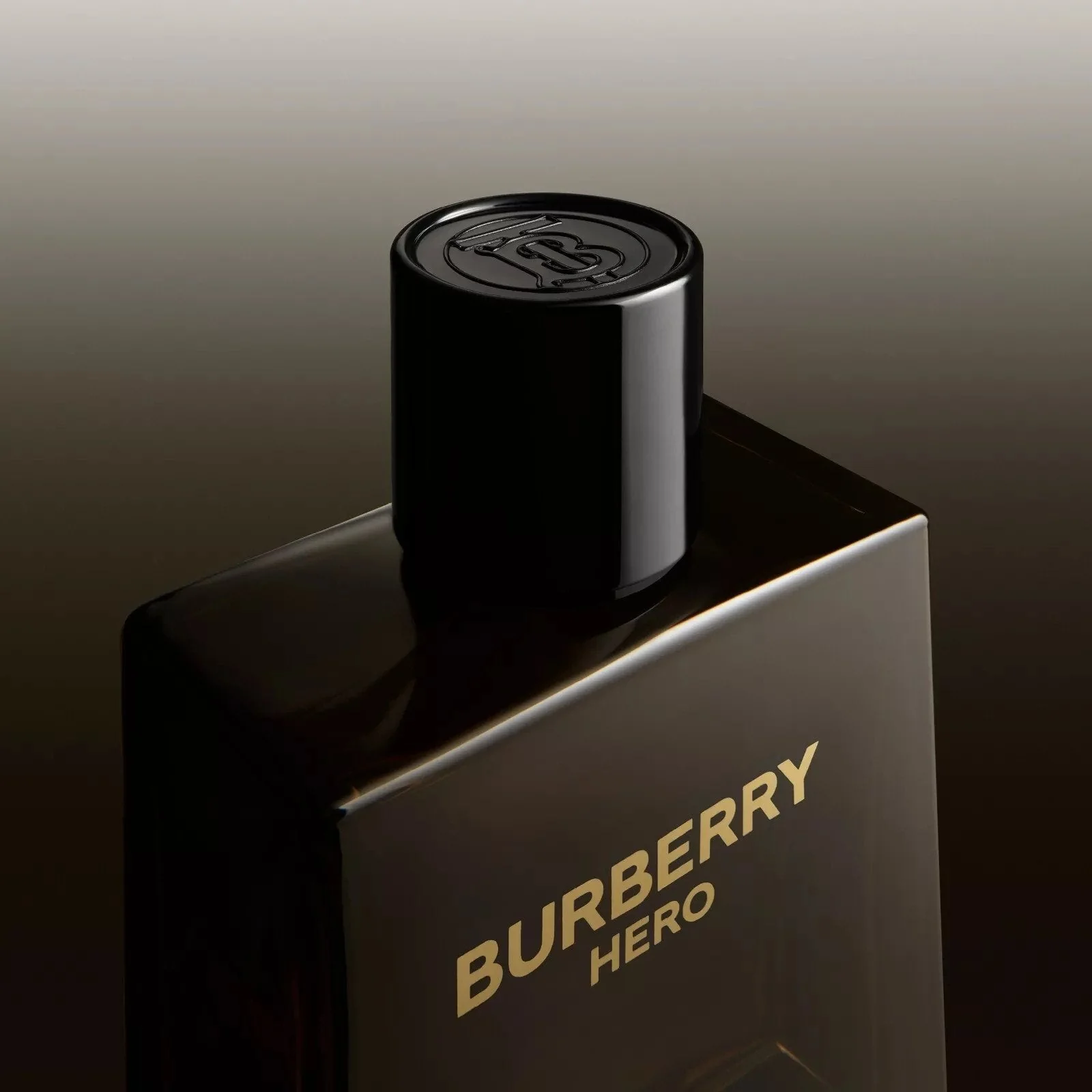 Burberry Hero Parfum - Image 3