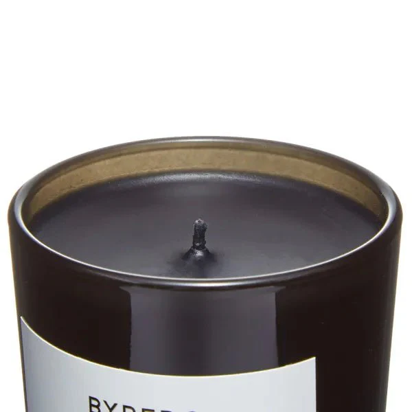Byredo Burning Rose Candle - Image 3