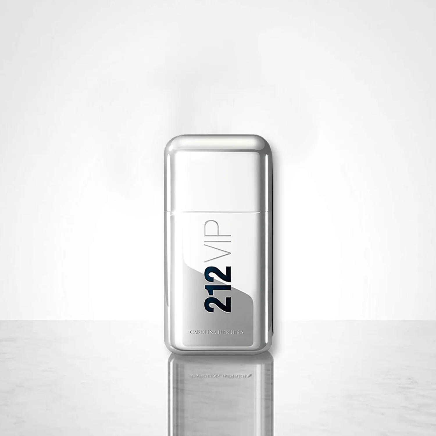 Carolina Herrera 212 Vip Men EDT - Image 3
