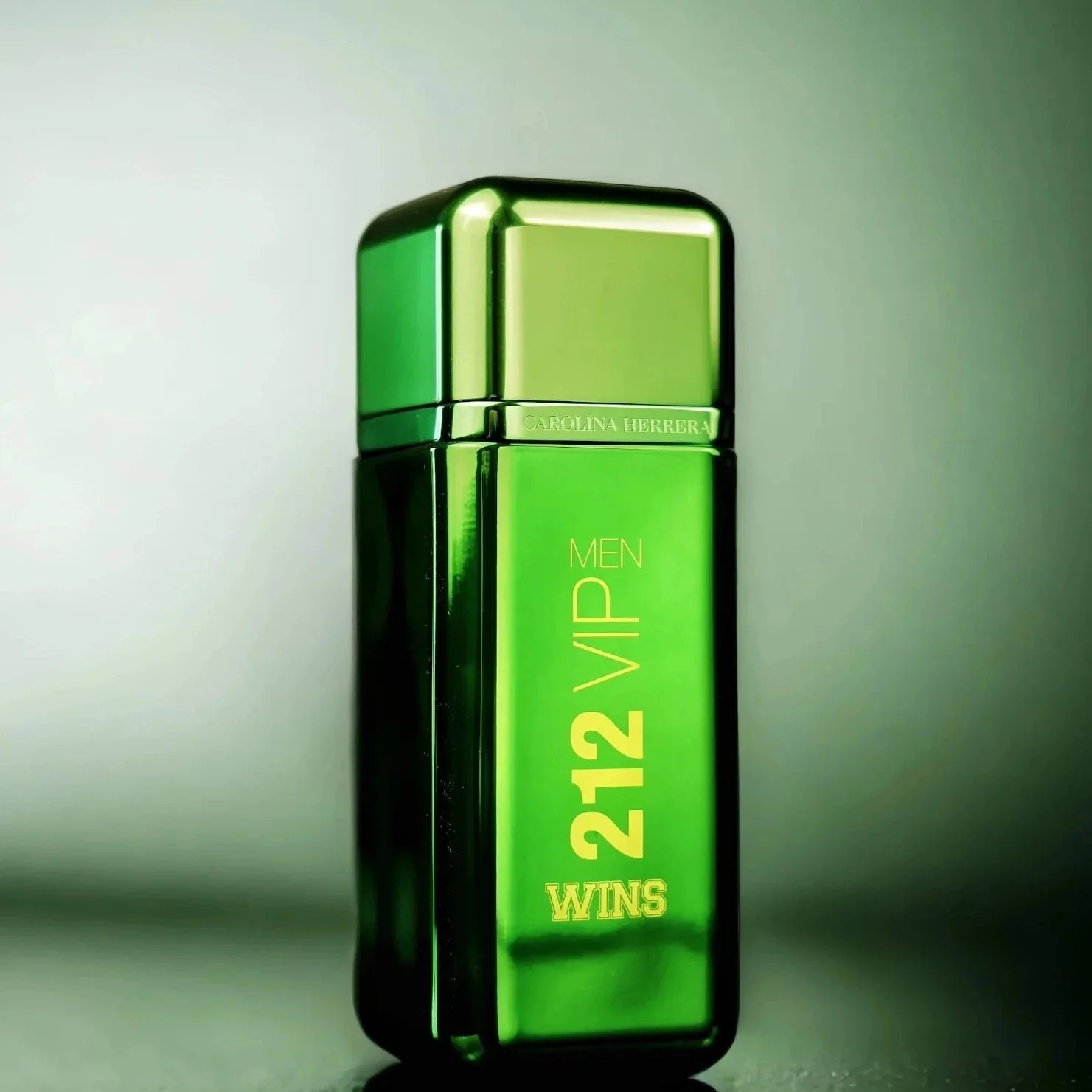 Carolina Herrera 212 Vip Wins Limited Edition EDP - Image 3