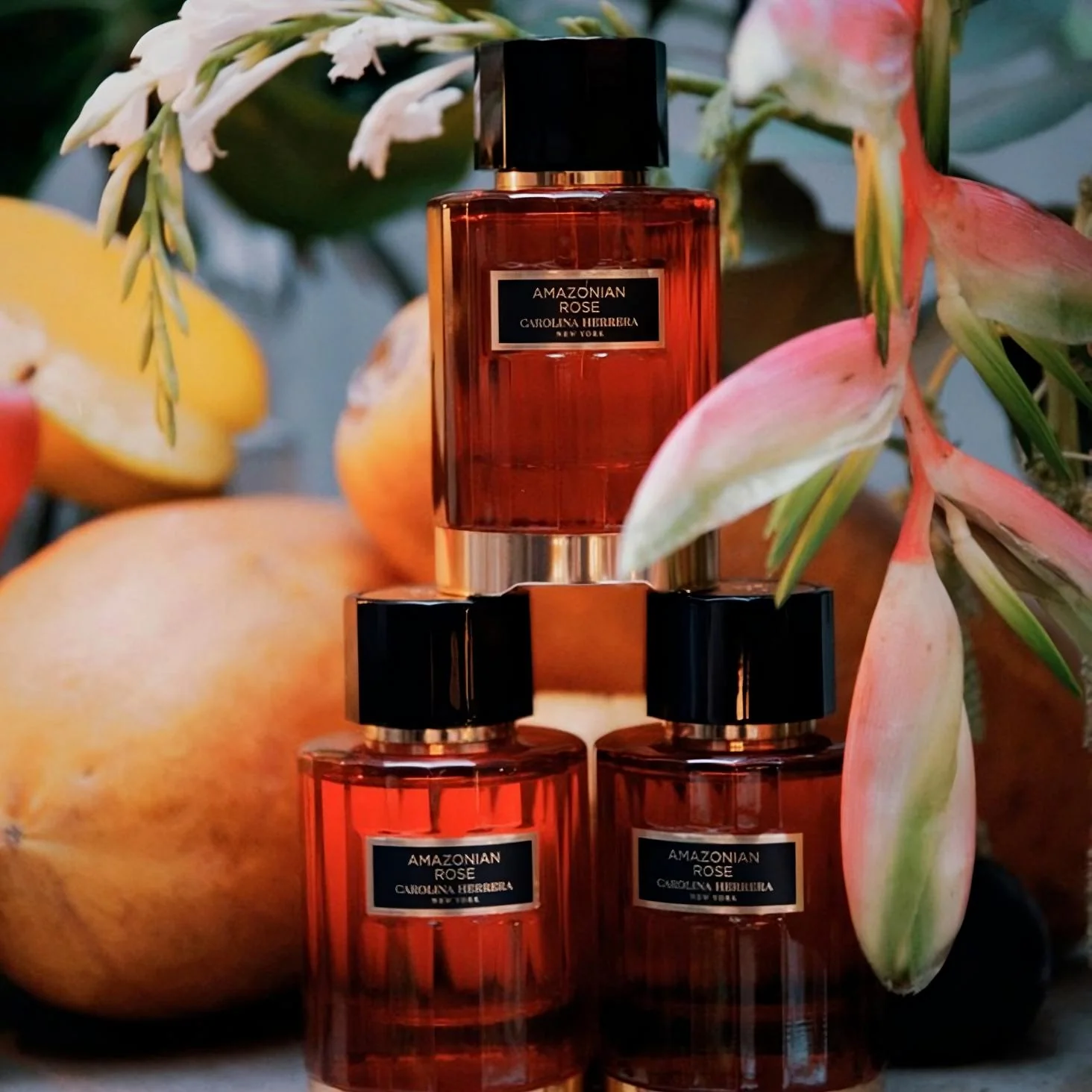 Carolina Herrera Amazonian Rose EDP - Image 4