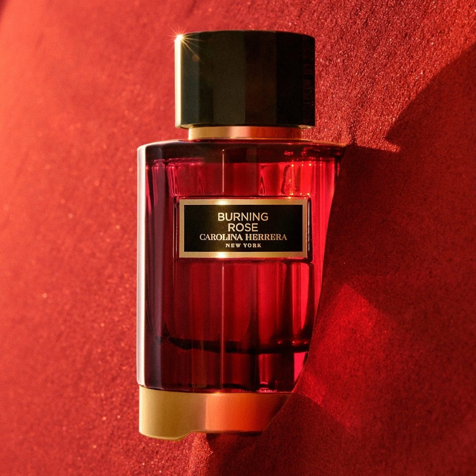 Carolina Herrera Burning Rose EDP - Image 4