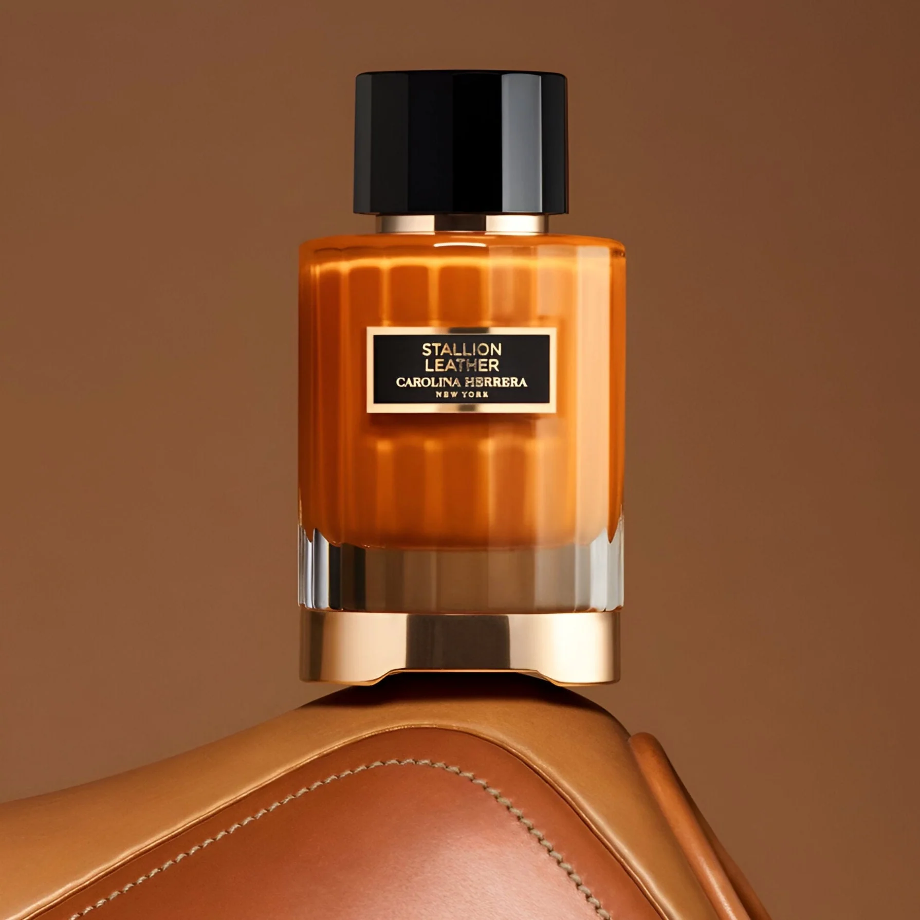 Carolina Herrera Confidential Stallion Leather EDP - Image 2