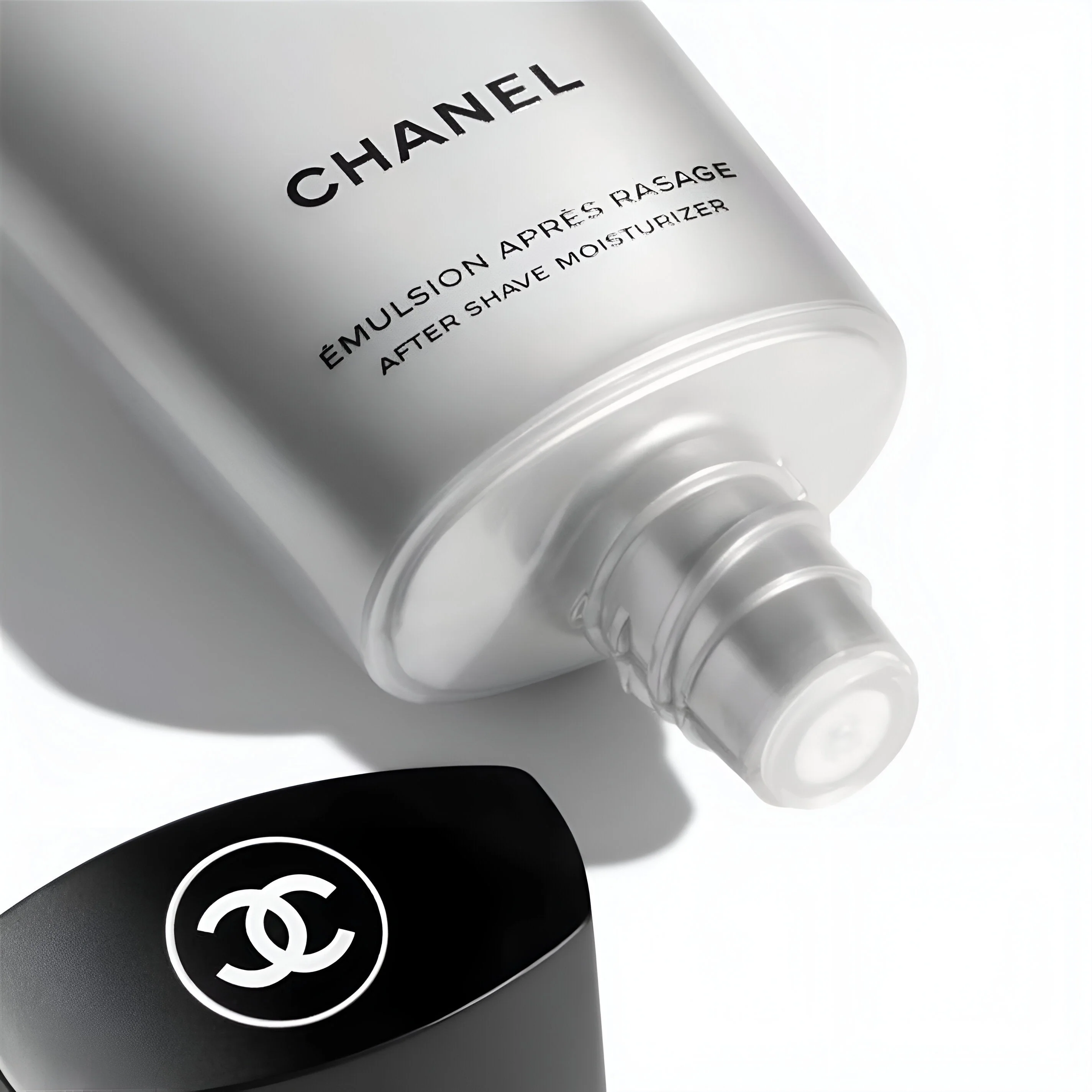 Chanel Allure Homme Sport Aftershave Moisturizer - Image 4