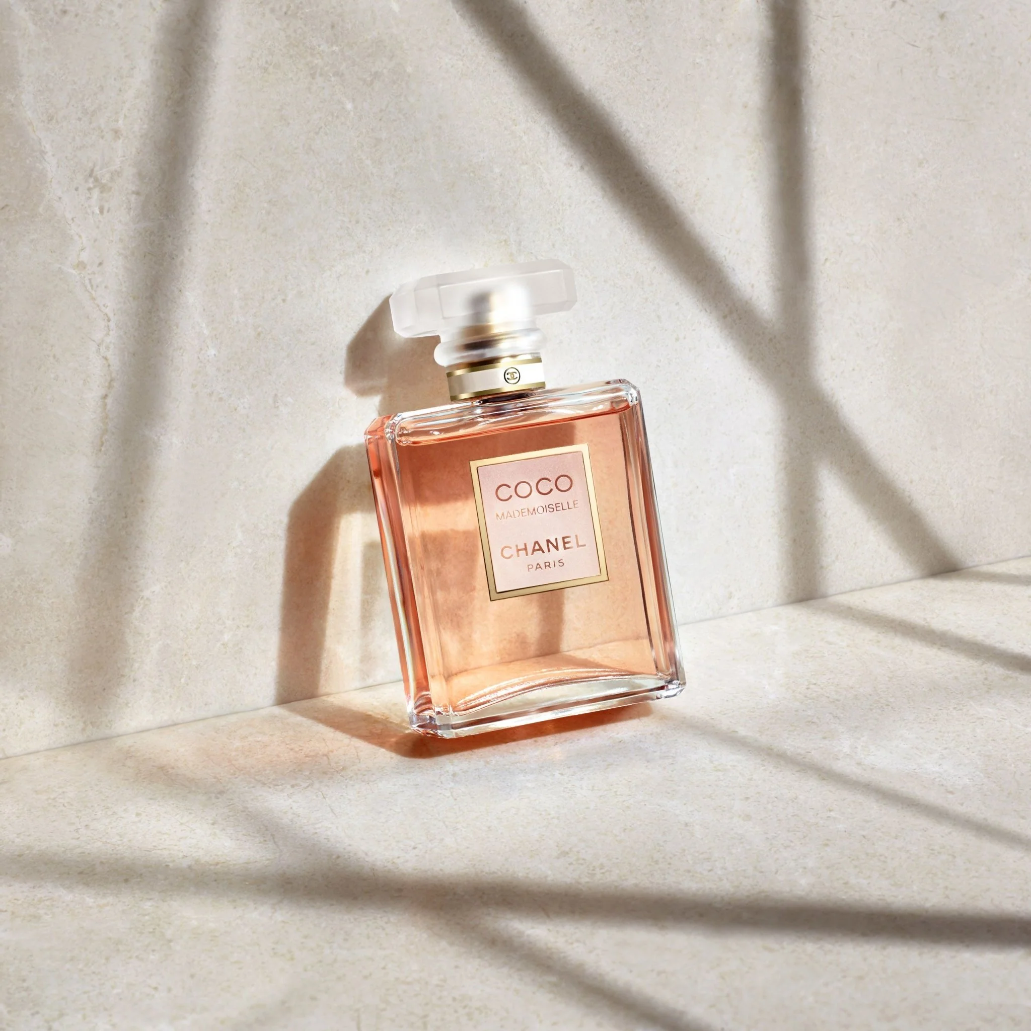 CHANEL Coco Mademoiselle Deodorant Spray - Image 3