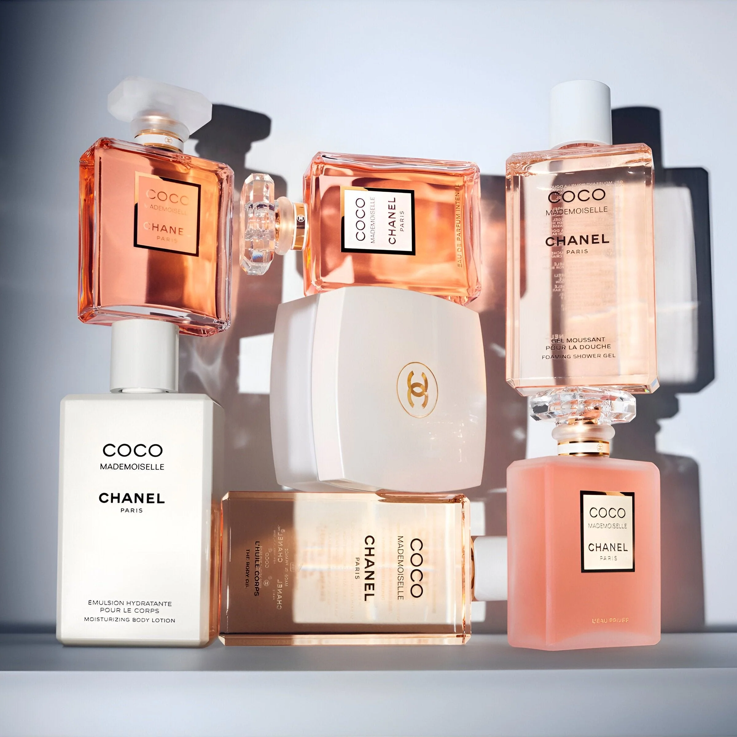 Chanel Coco Mademoiselle Foaming Shower Gel - Image 3