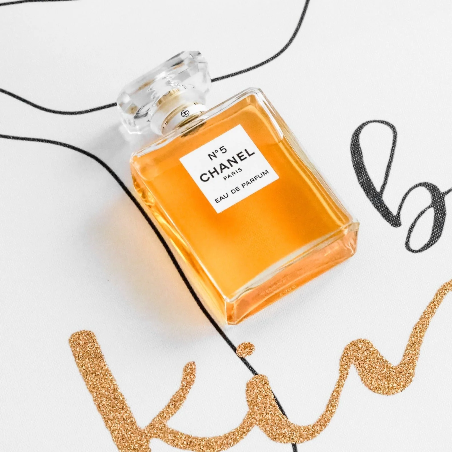Chanel No.5 Body Lotion - Image 2