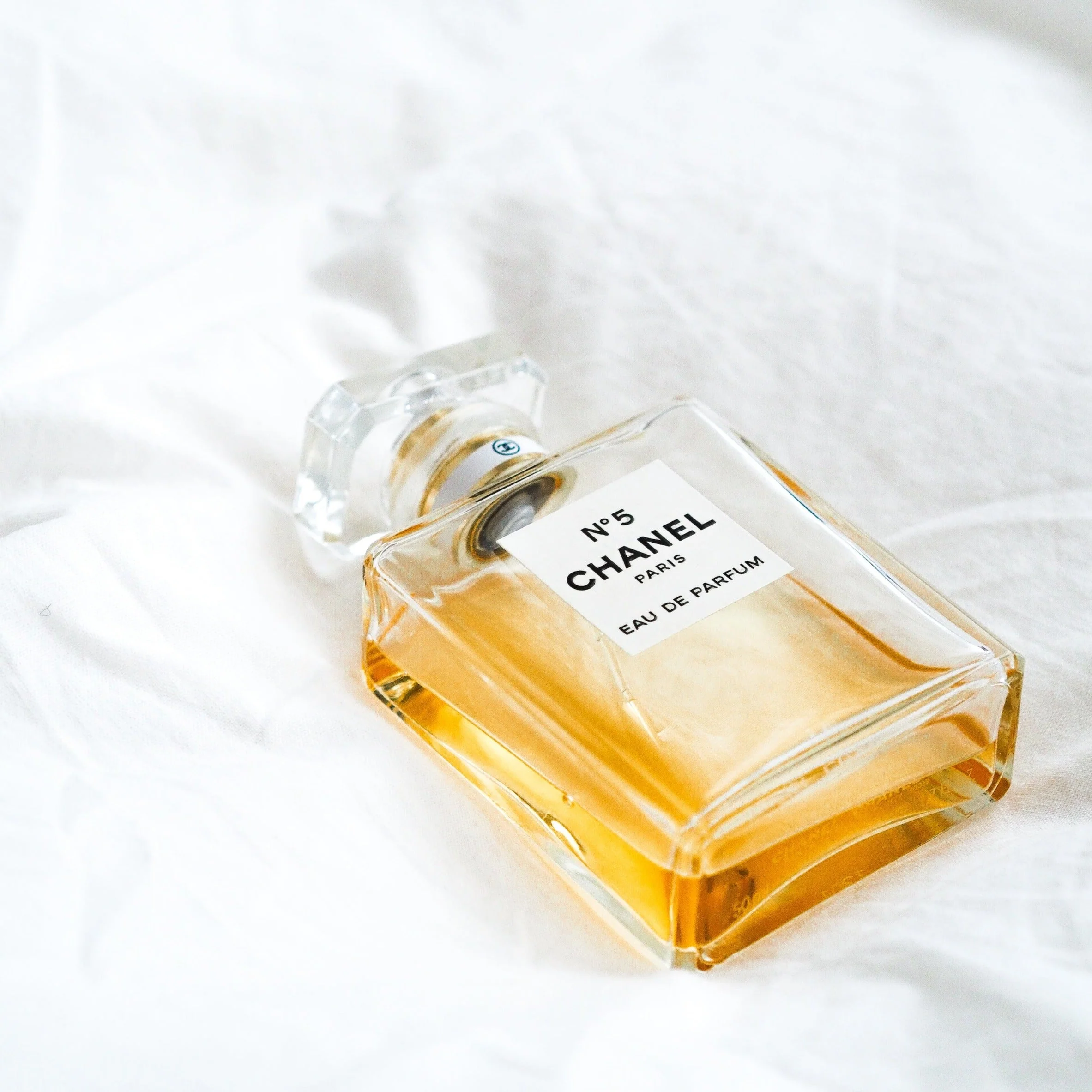 Chanel No.5 Body Lotion - Image 3