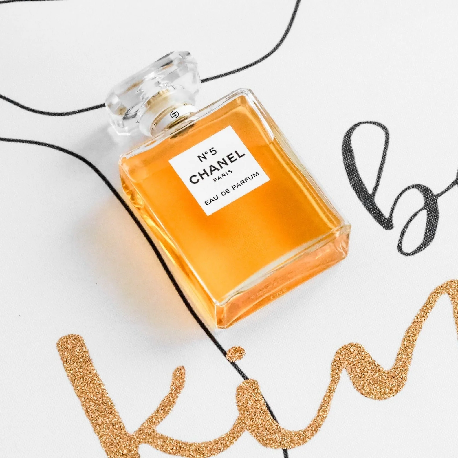 Chanel No.5 Deodorant Spray - Image 2