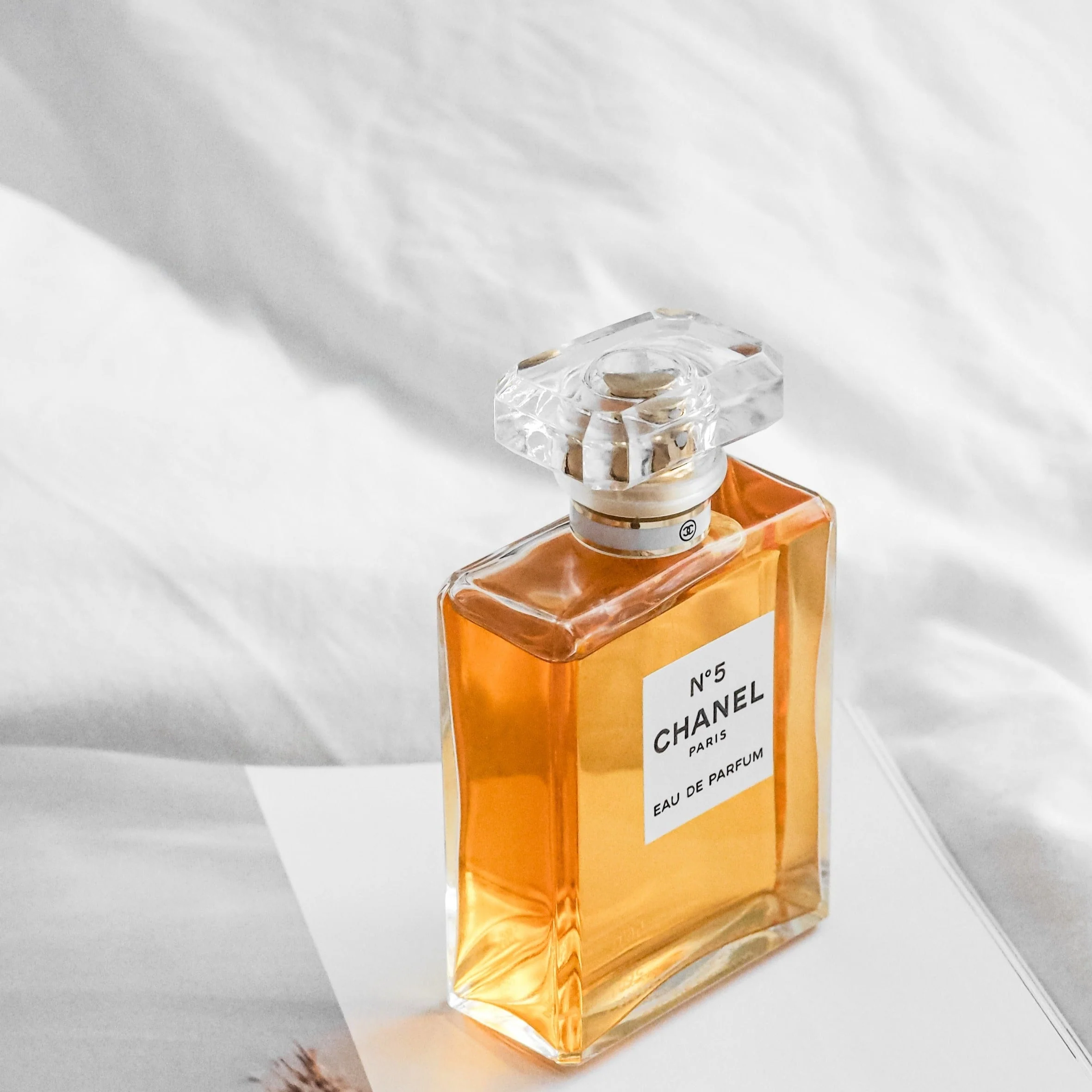 Chanel No.5 Deodorant Spray - Image 3