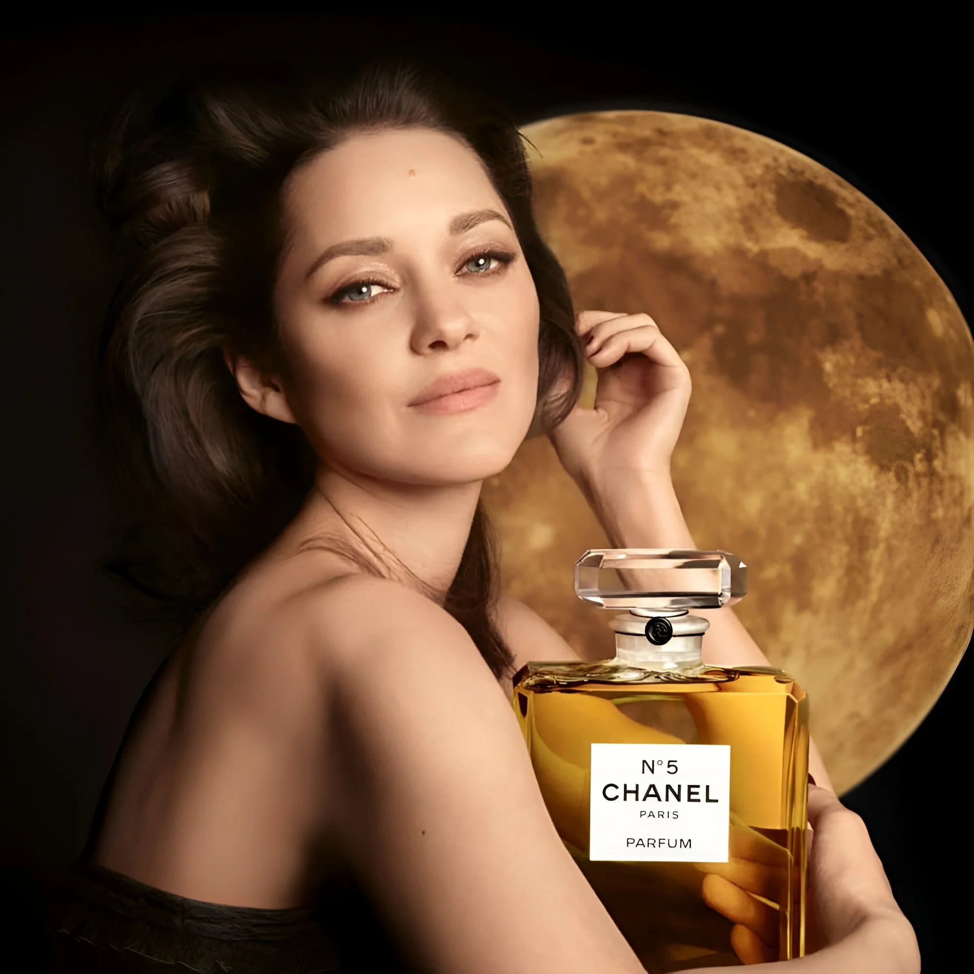 Chanel No.5 Parfum for Women - Image 4