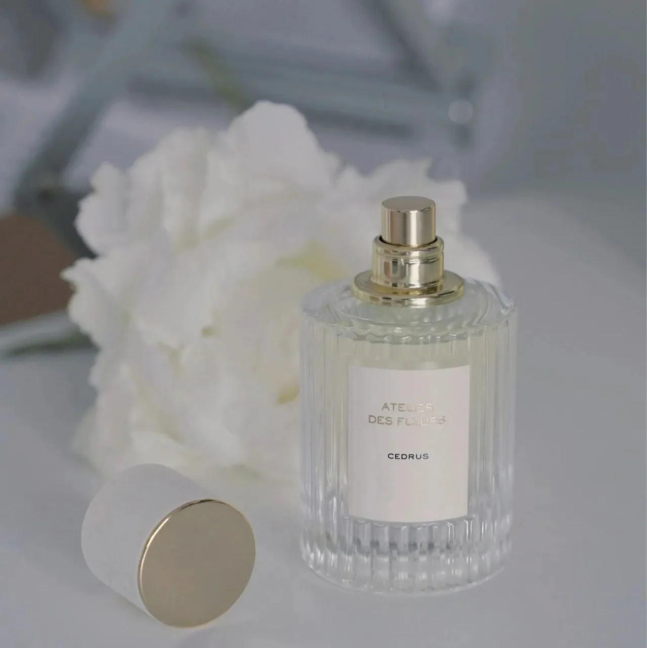 Chloe Atelier Des Fleurs EDP Discovery Gift Set 3 - Image 3