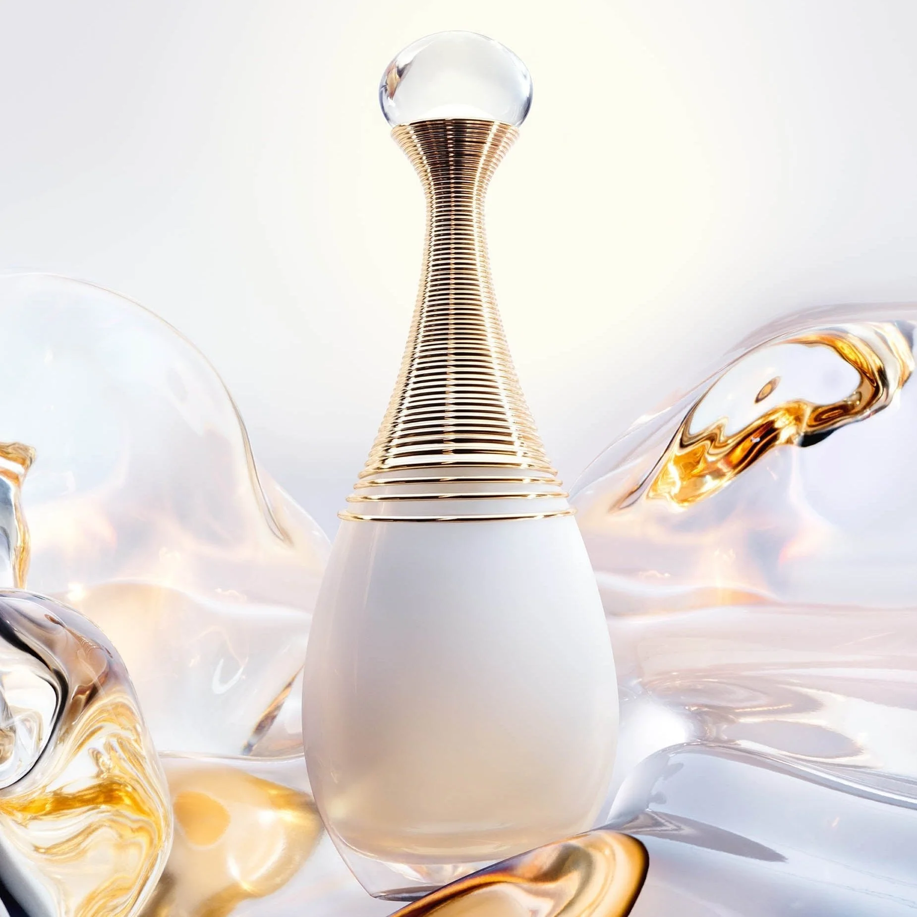 Dior J'Adore Perfumed Deodorant - Image 4