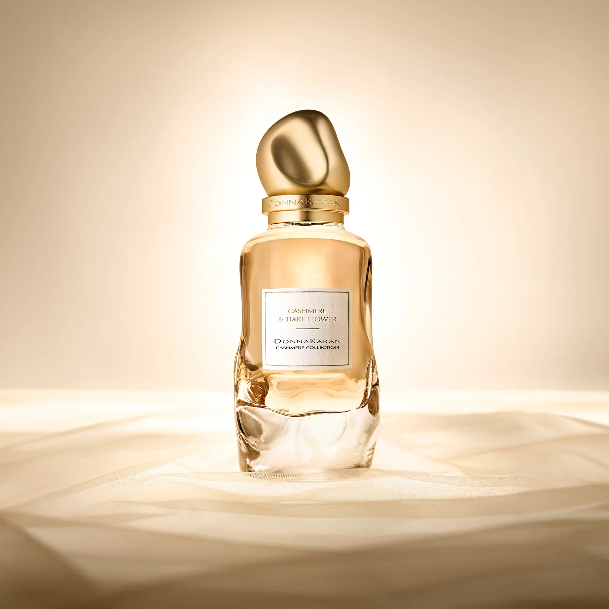 Donna Karan Cashmere & Tiare Flower EDP - Image 2