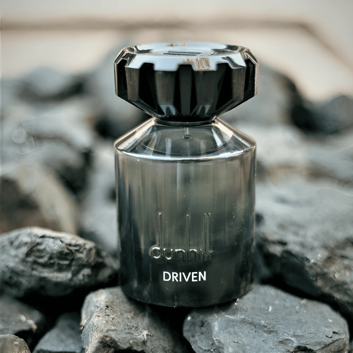 Dunhill Driven EDP & Shower Gel Gift Set For Men - Image 3
