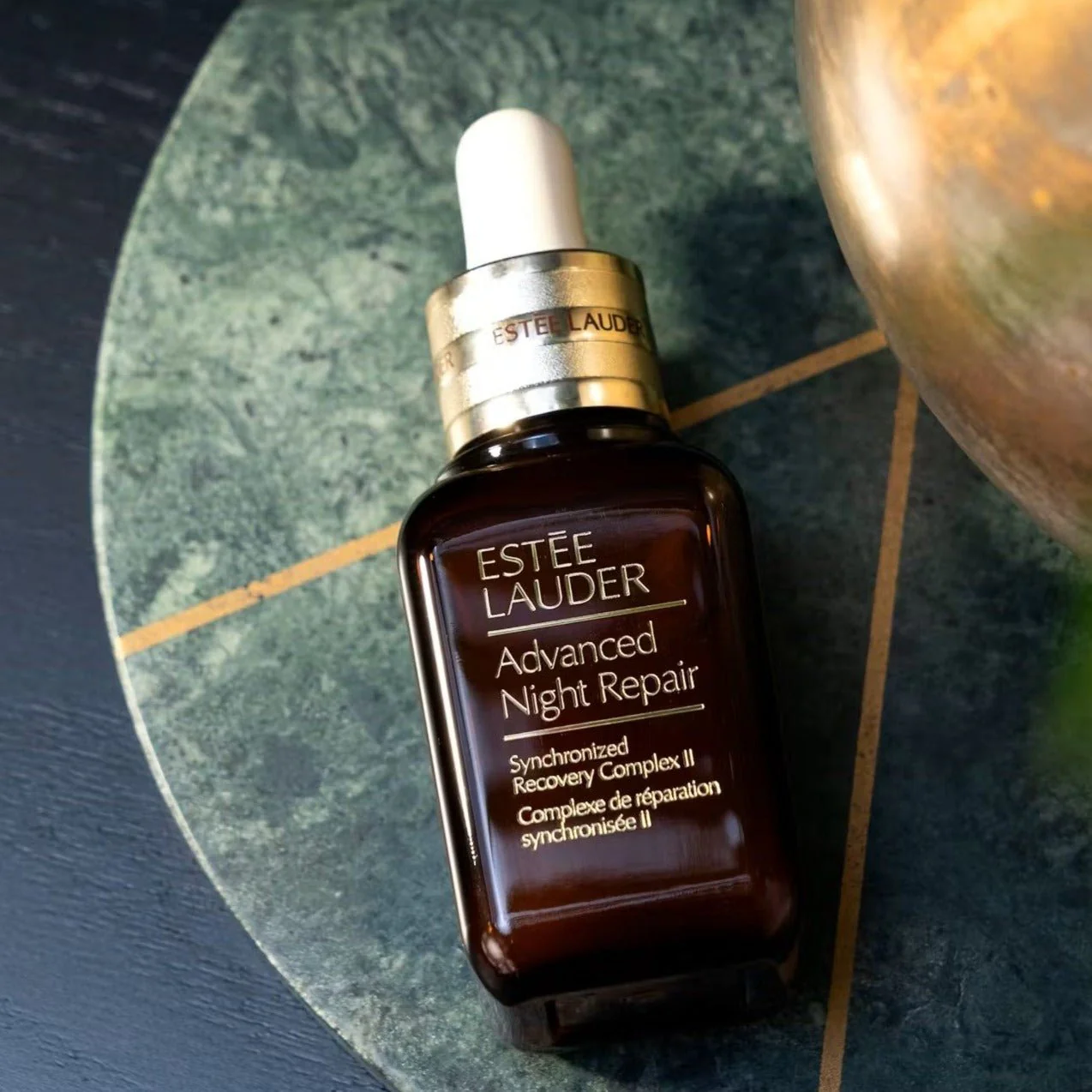 Estée Lauder Advanced Night Repair Synchronised Recovery Complex II - Image 2
