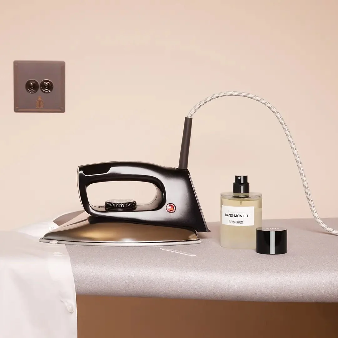 Frederic Malle Dans Mon Lit Linen Spray - Image 3