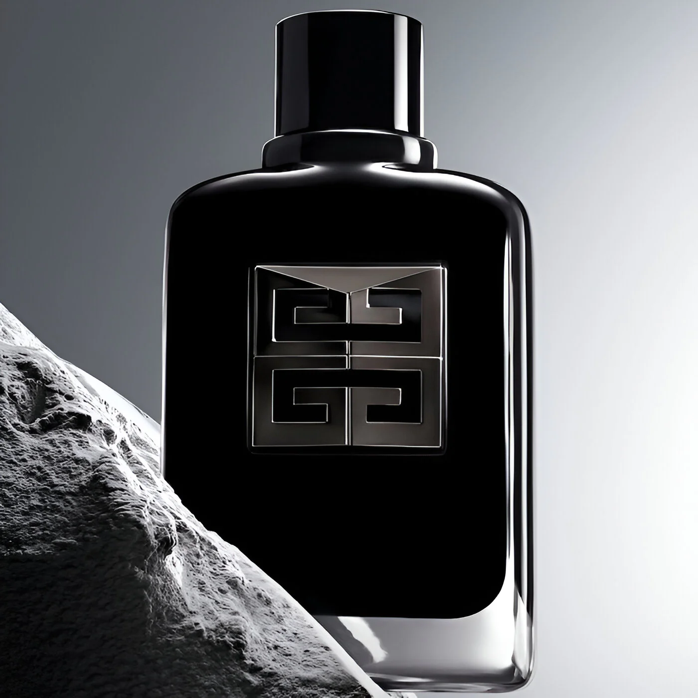 Givenchy Gentleman Society EDP For Men Shower Gel Gift Set - Image 2