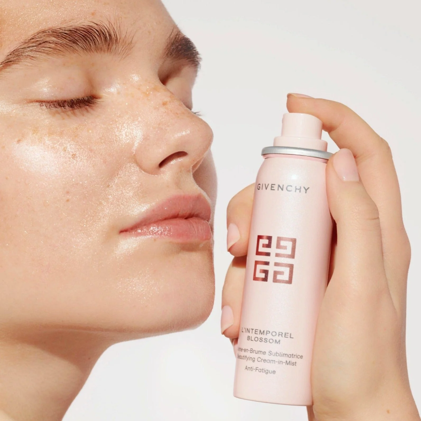 Givenchy L’Intemporel Blossom Beautifying Cream In Mist - Image 3