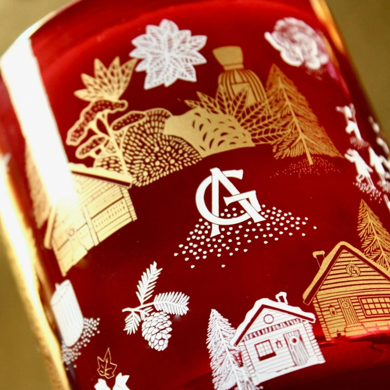 Goutal Forest D'Or Candle - Image 2