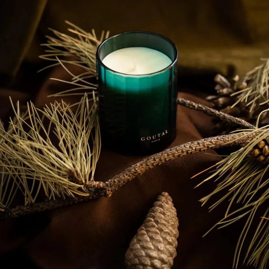 Goutal Une Foret D'Or Green Scented Candle - Image 3