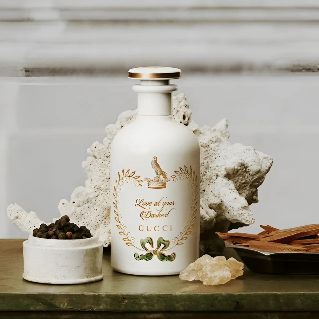 Gucci The Alchemist's Garden Love At Your Darkest EDP - Image 2