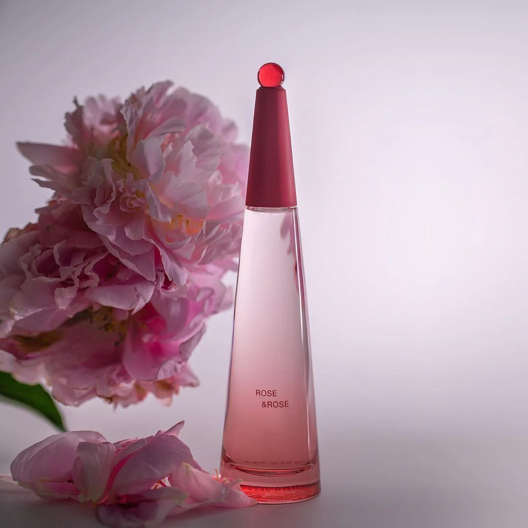Issey Miyake Rose & Rose Body Lotion - Image 7