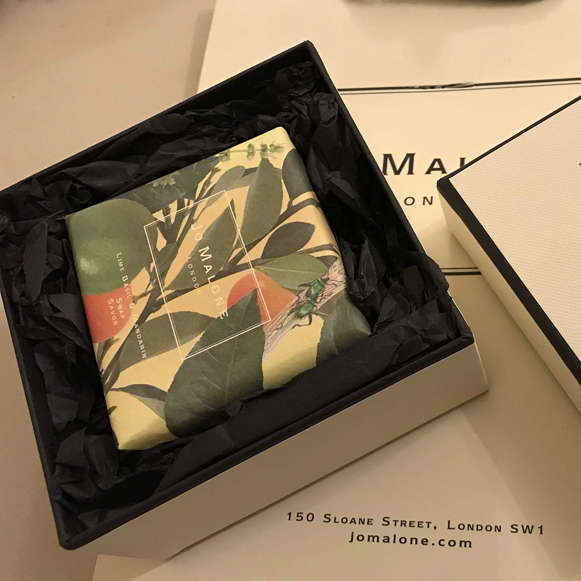 Jo Malone Lime Basil & Mandarin Soap 100 G - Image 2