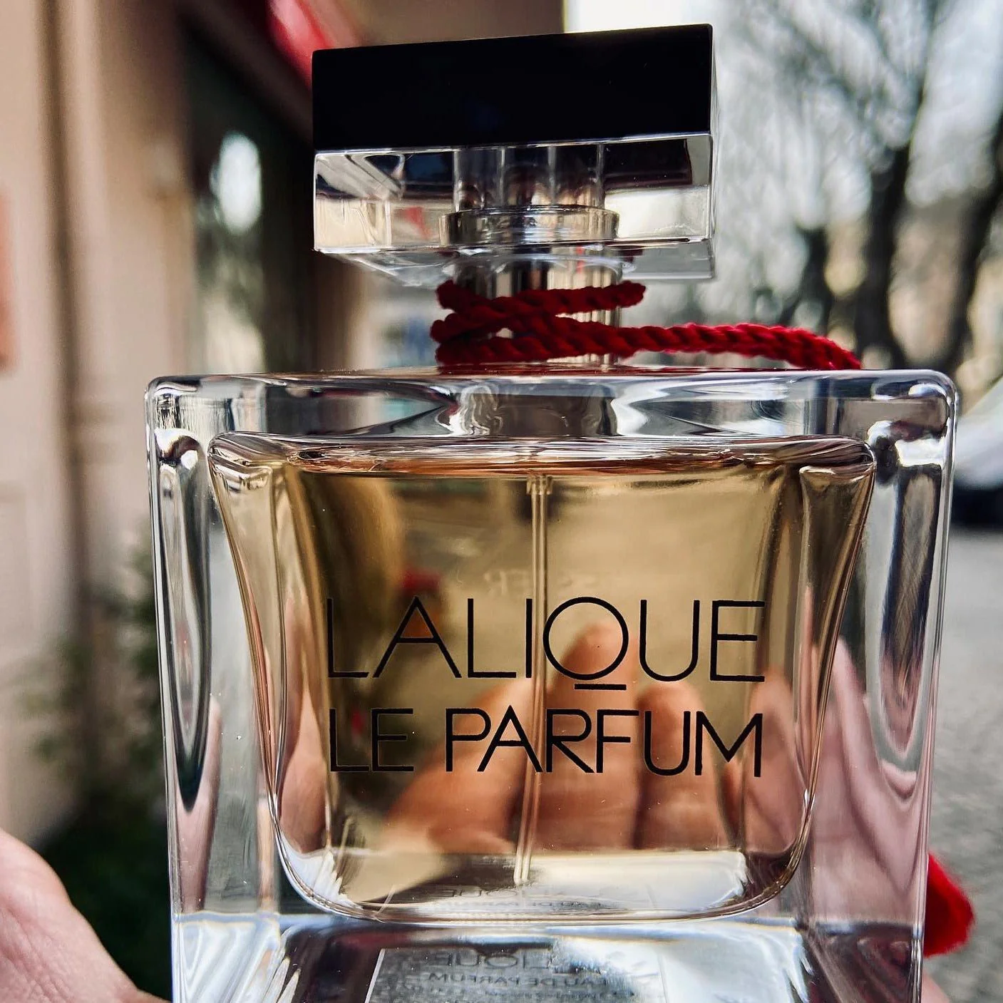 Lalique Le Parfum EDP - Image 2