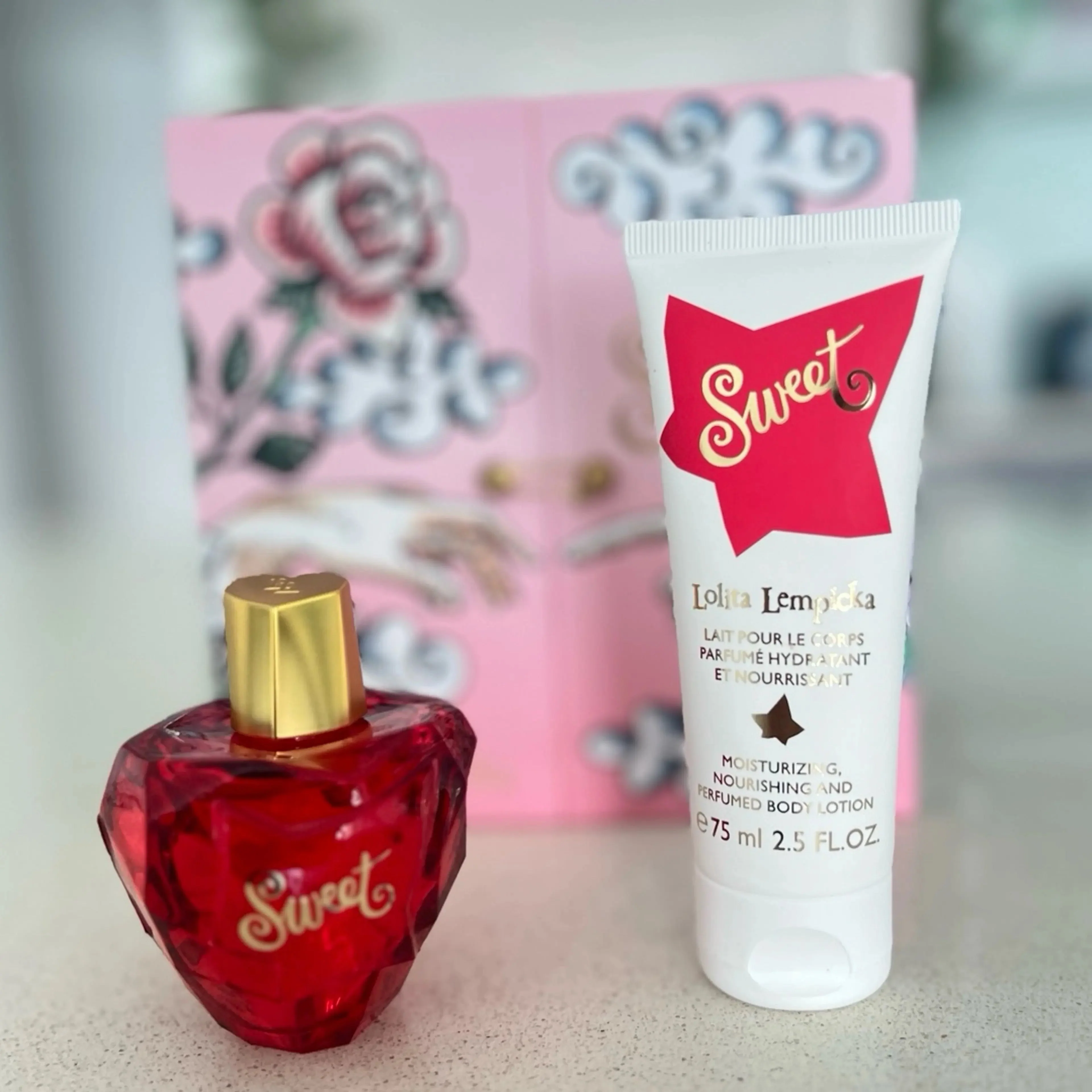 Lolita Lempicka Sweet Body Lotion - Image 2