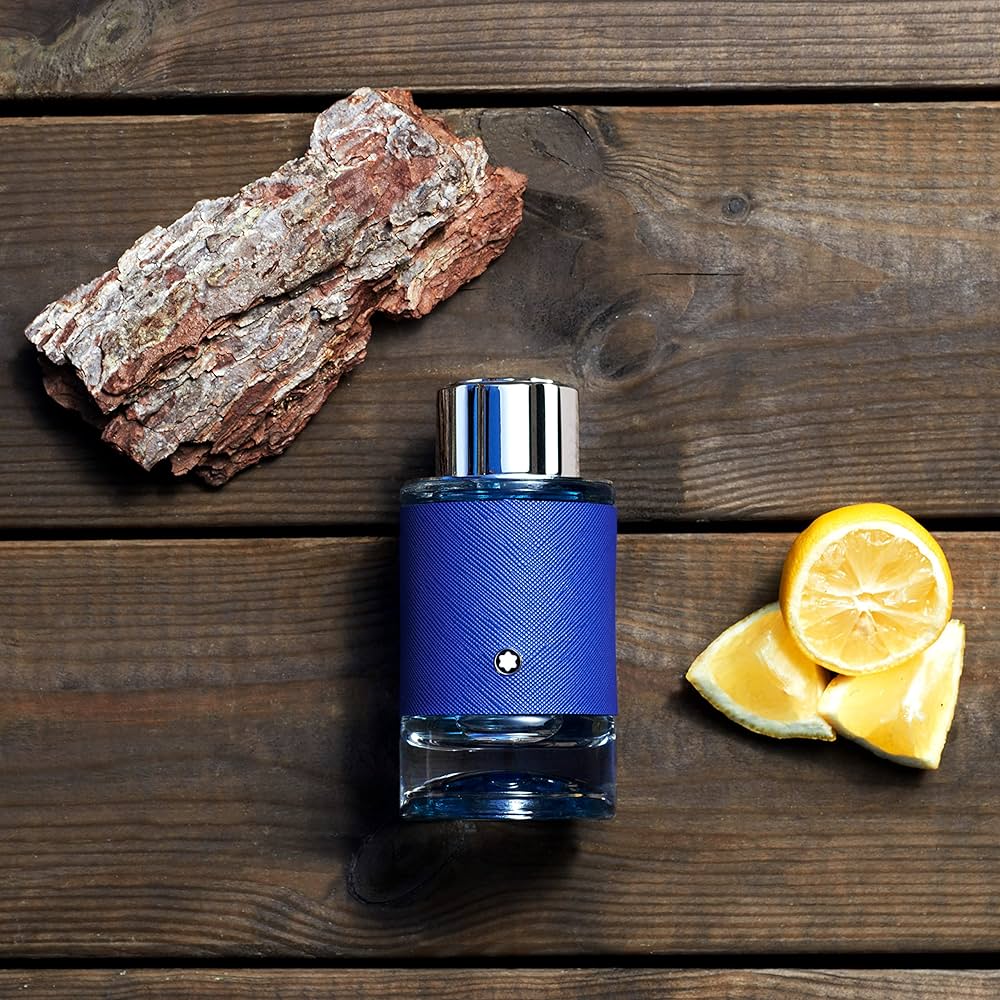 Mont Blanc Explorer Ultra Blue EDP Discovery Gift Set - Image 3