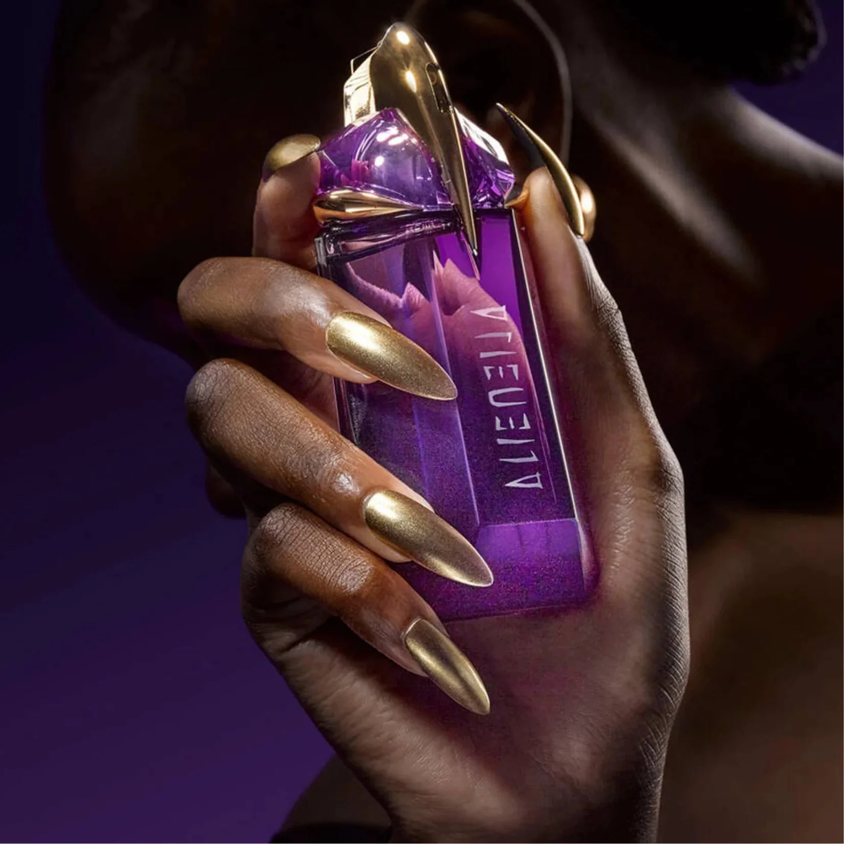 Mugler Alien EDP Travel Refill Gift Set - Image 3
