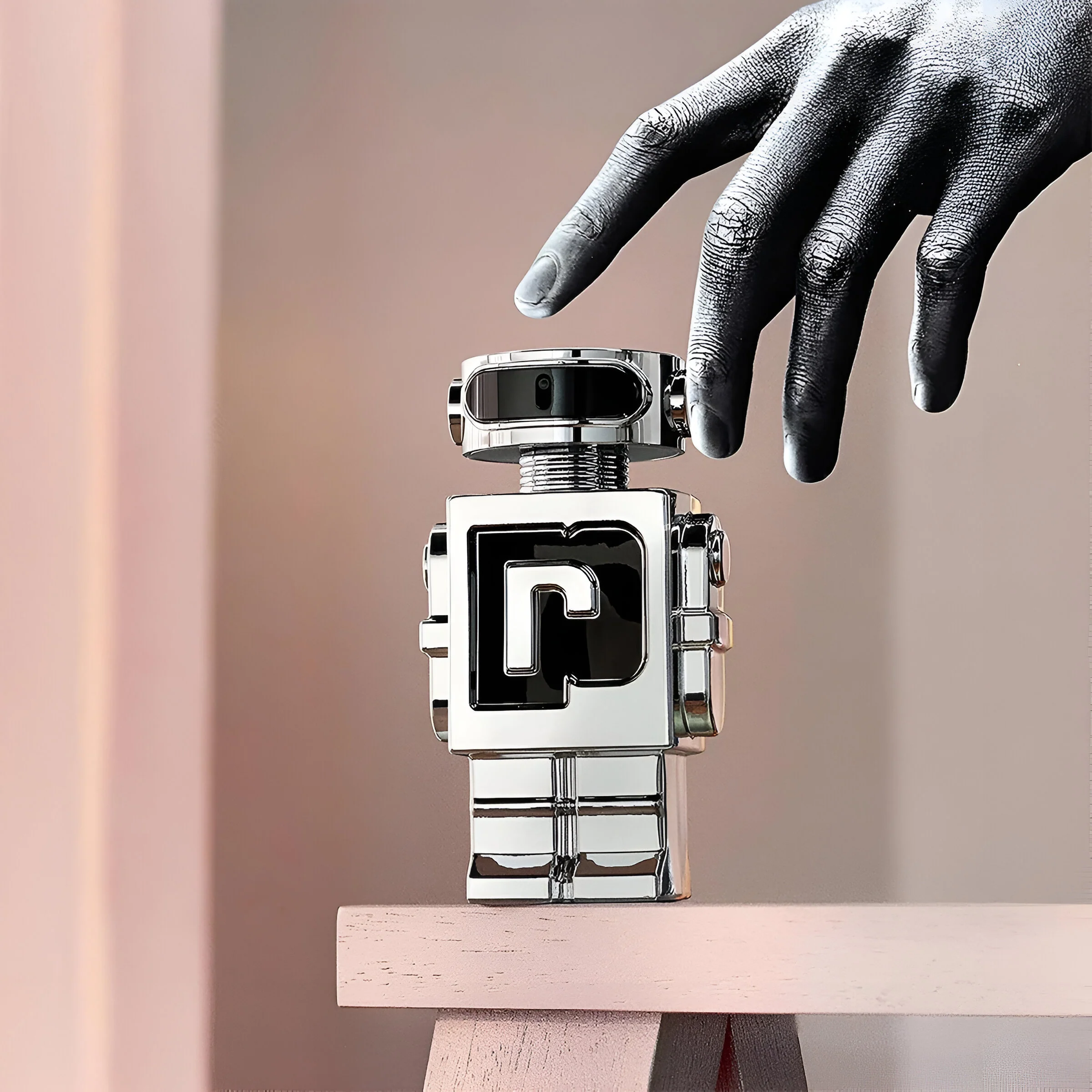 Paco Rabanne Phantom EDT For Men Gift Set - Image 4