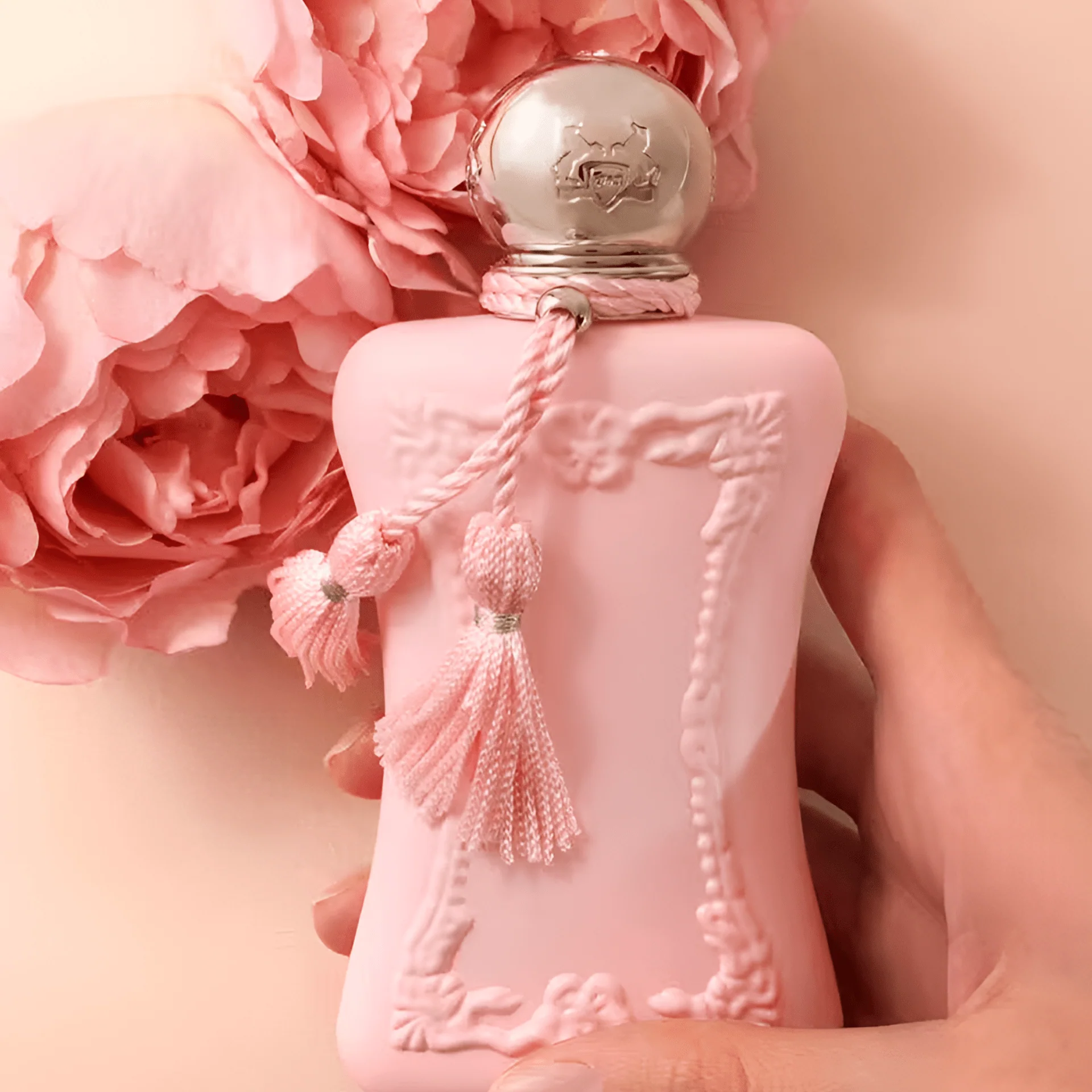 Parfums De Marly Delina Dry Body Oil - Image 3