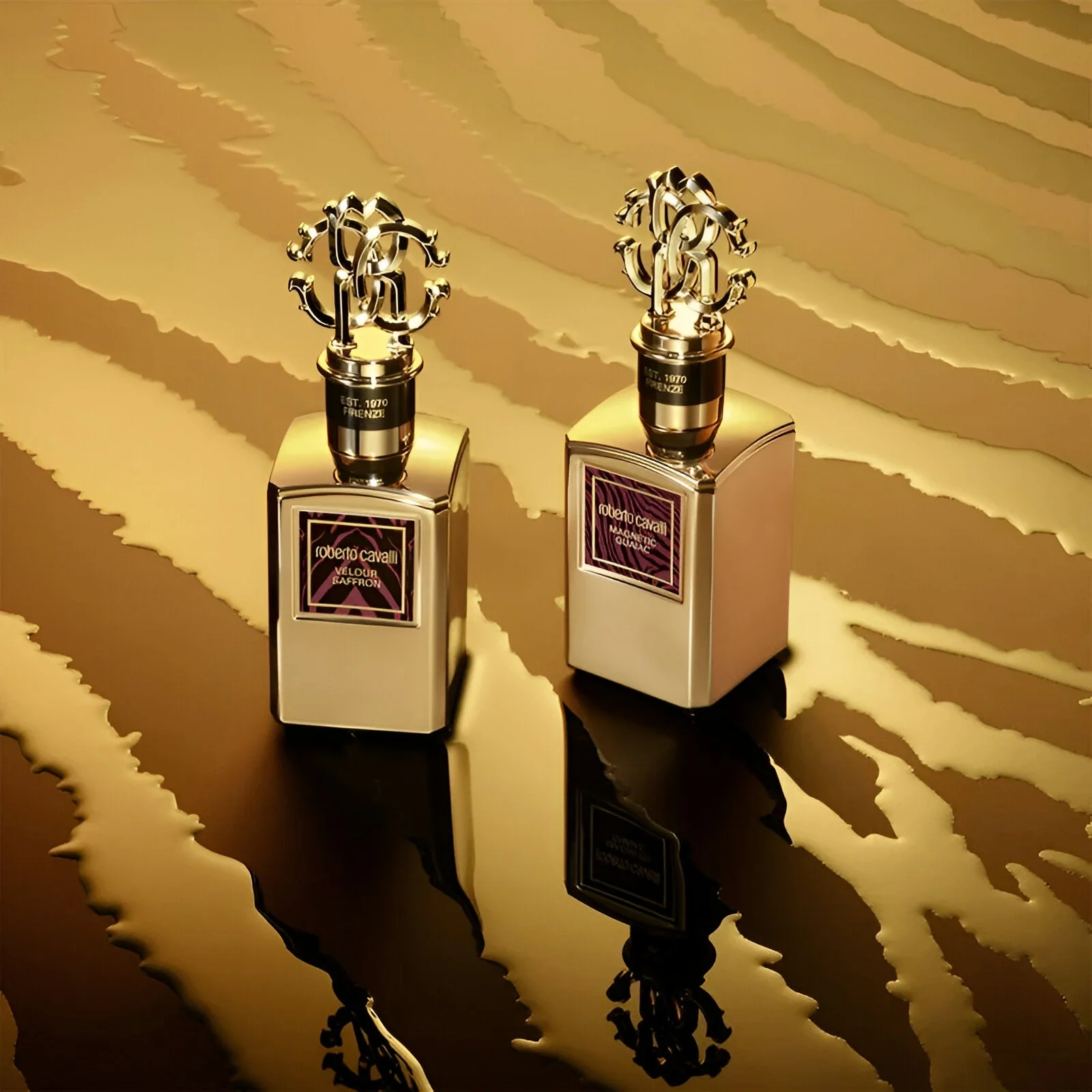 Roberto Cavalli Gold Collection Magnetic Guaiac Parfum - Image 3