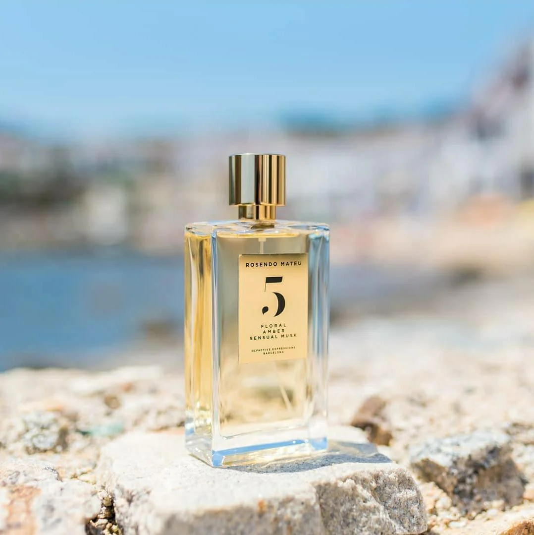 Rosendo Mateu No.5 Floral Amber Sensual Musk EDP - Image 4