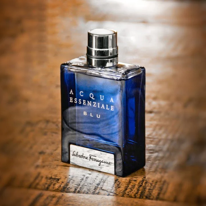 Salvatore Ferragamo Acqua Essenziale Blu EDT For Men - Image 4
