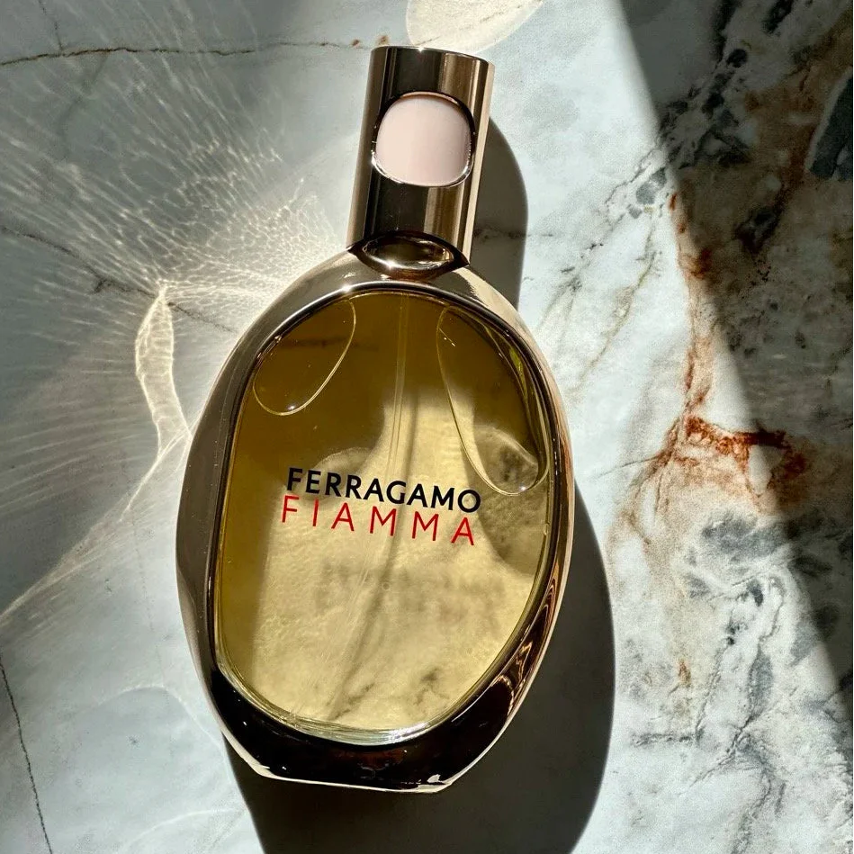 Salvatore Ferragamo Fiamma EDP Gift Set for Her - Image 4