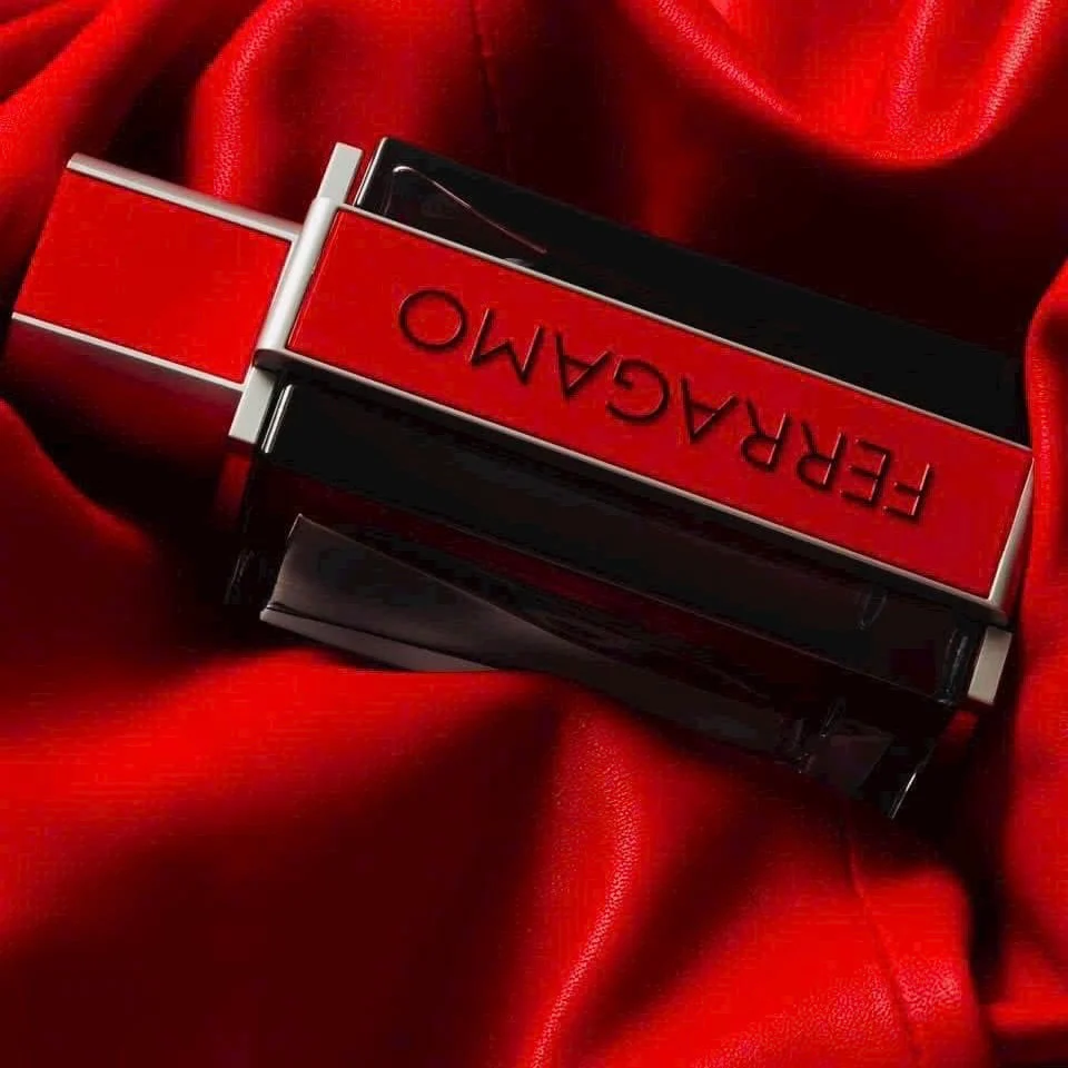 Salvatore Ferragamo Red Leather EDP Gift Set for Him - Image 2