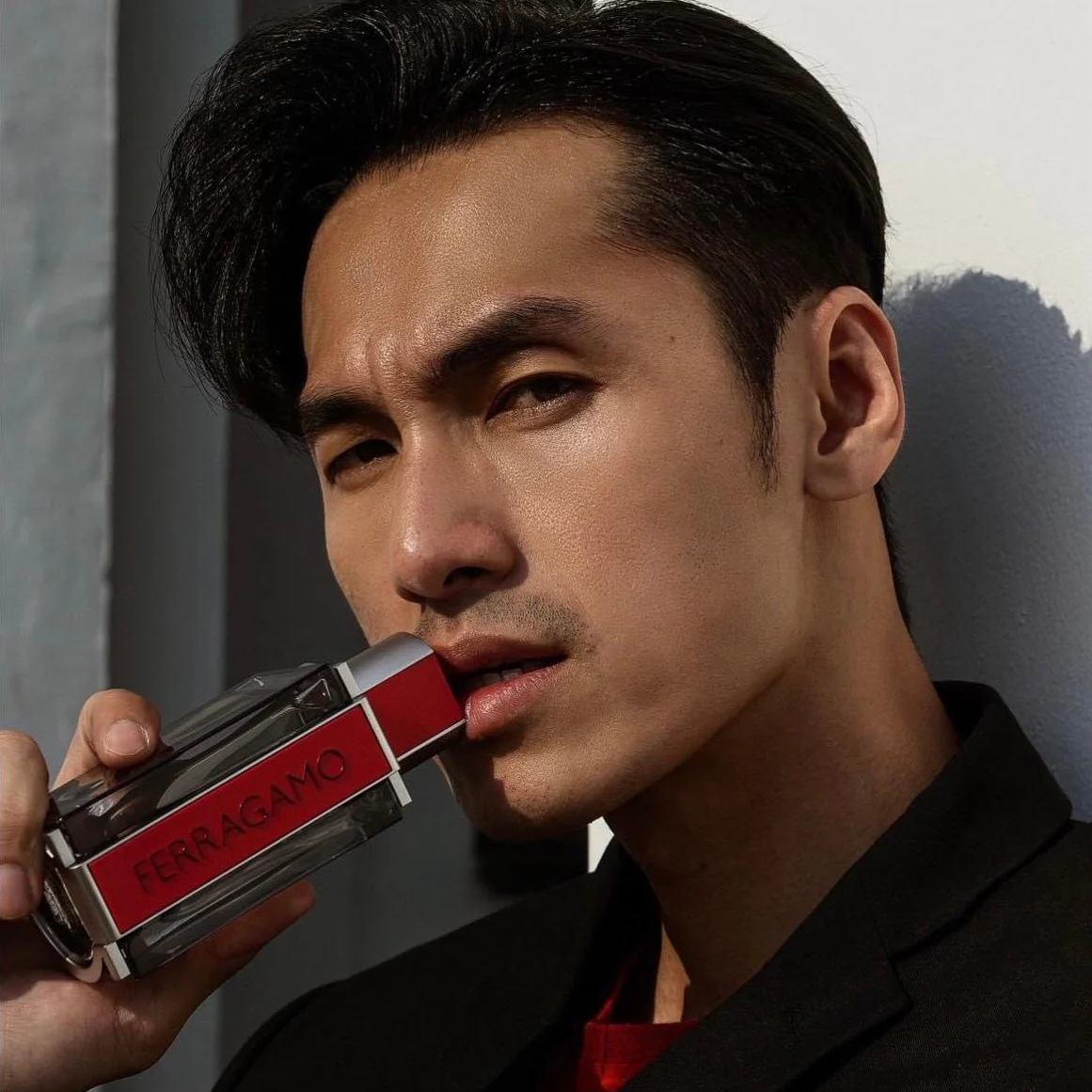 Salvatore Ferragamo Red Leather EDP Gift Set for Him - Image 5
