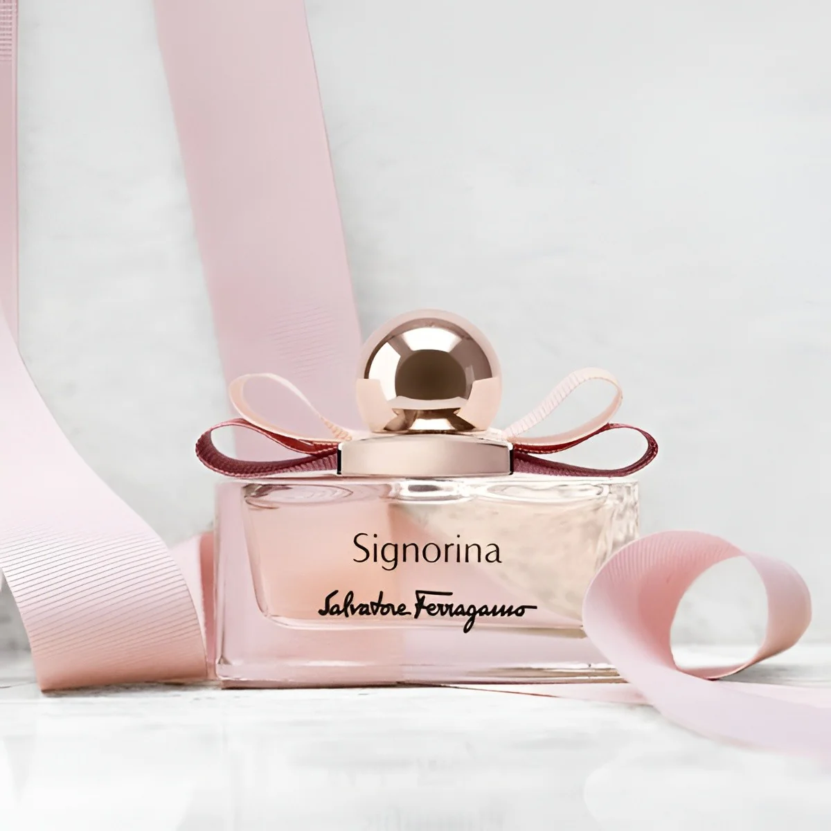 Salvatore Ferragamo Signorina EDP Gift Set for Her - Image 3